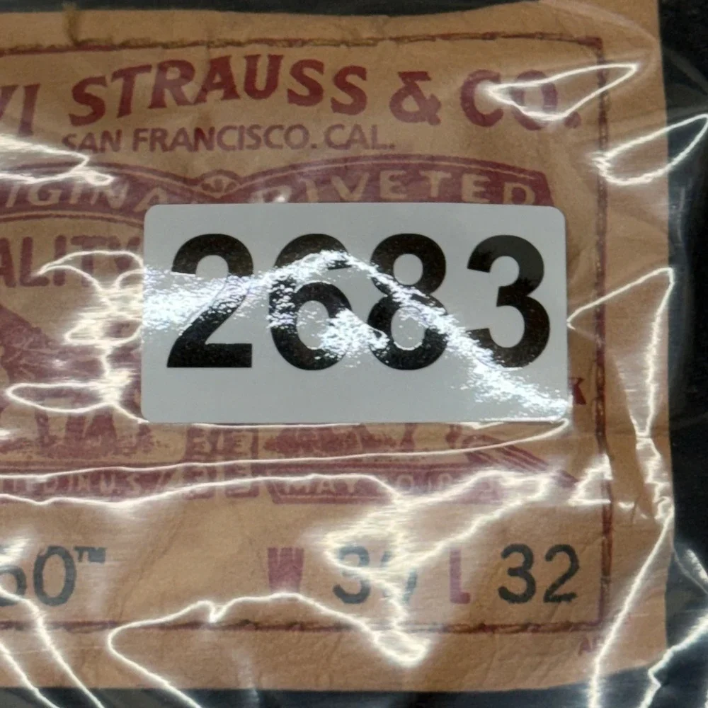 Levis levi 550